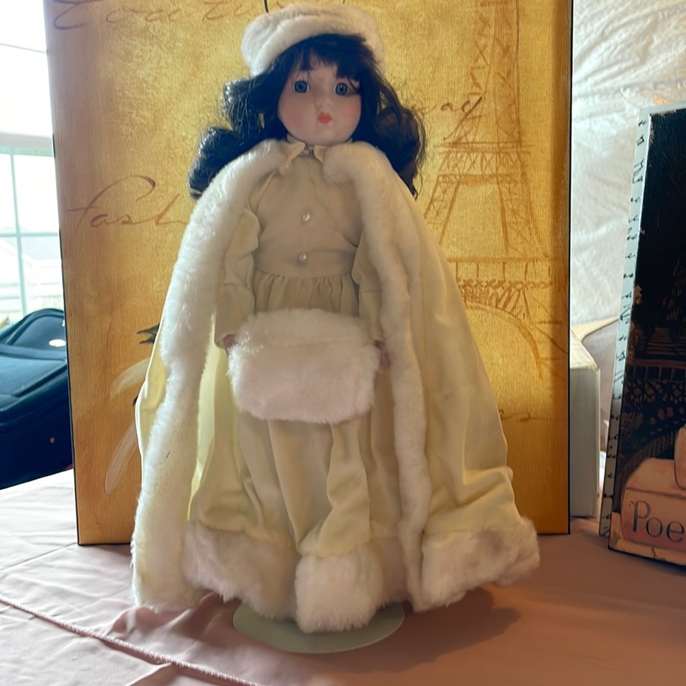 Collectible Doll Christmas Around the World